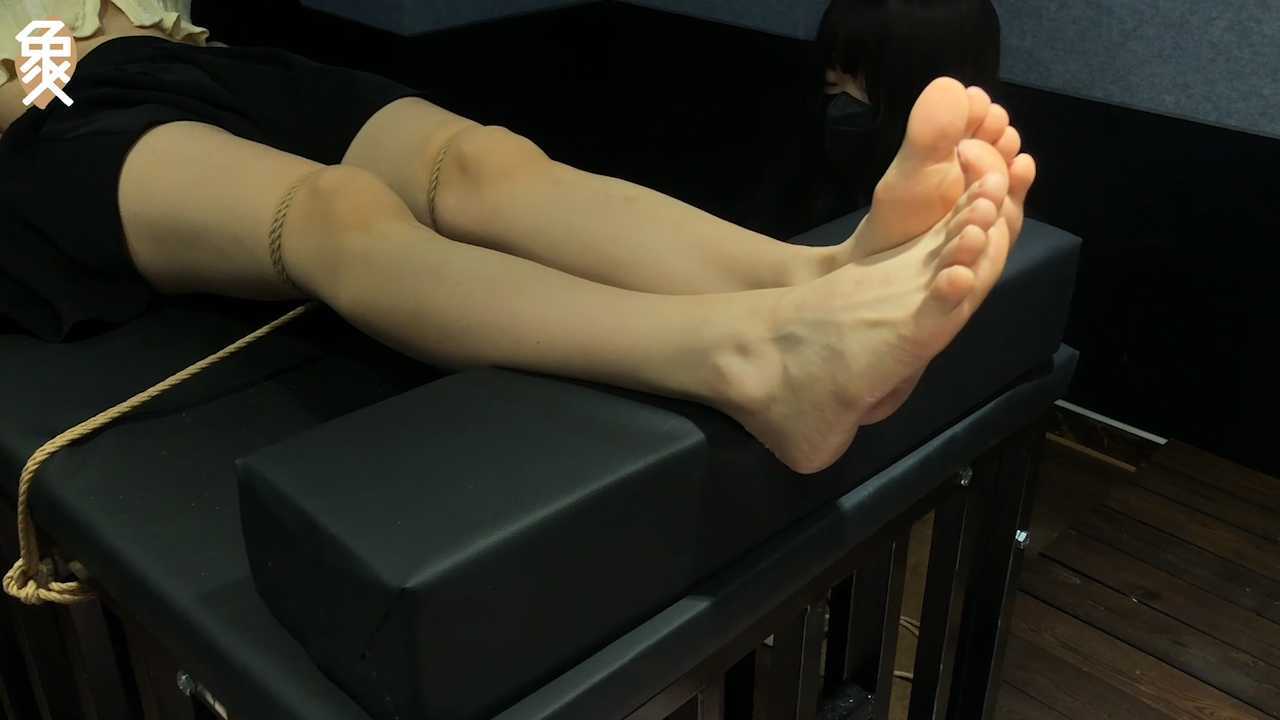 象人定拍-嗷嗷&轻语- 重点脚心和脚趾缝的痒痒