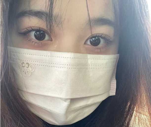 【AKB】说服漂亮小女友，真实tk怕痒的裸足，笑声不断