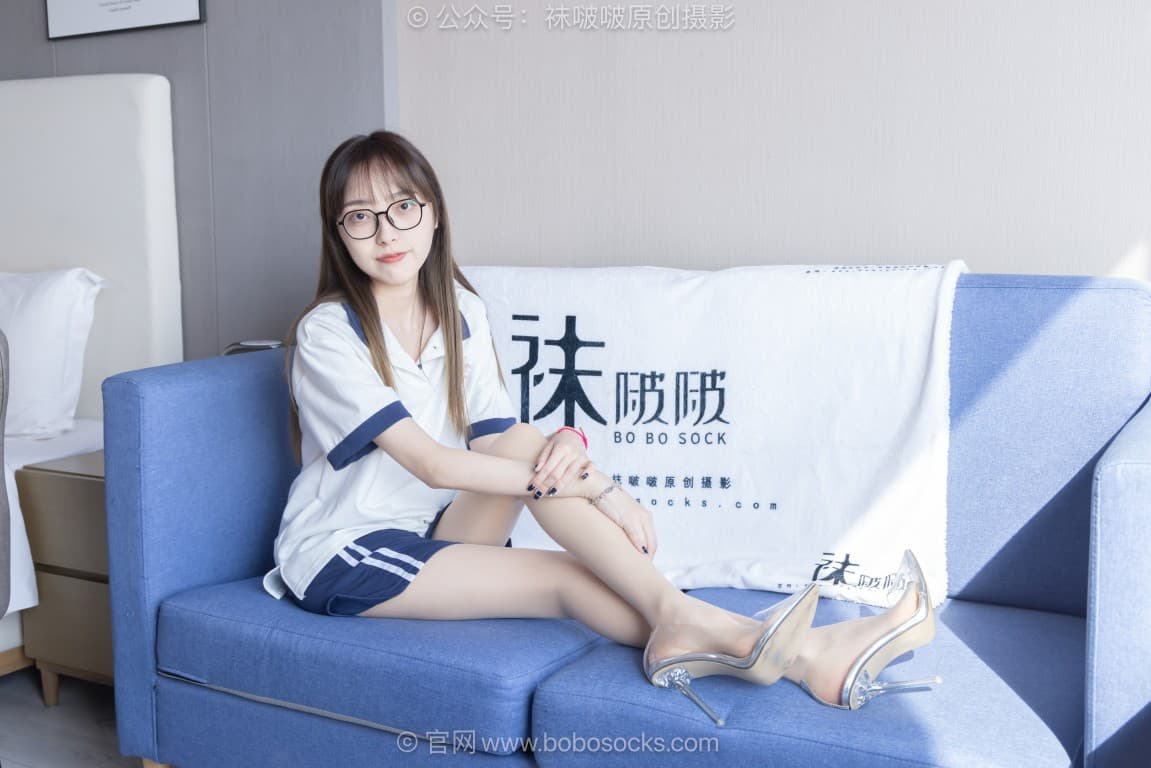 BoBoSocks袜啵啵 719期：稚予 透明高跟鞋、高跟凉鞋、薄肉丝（脚尖加固款）、挑鞋及展示足弓镜头较多
