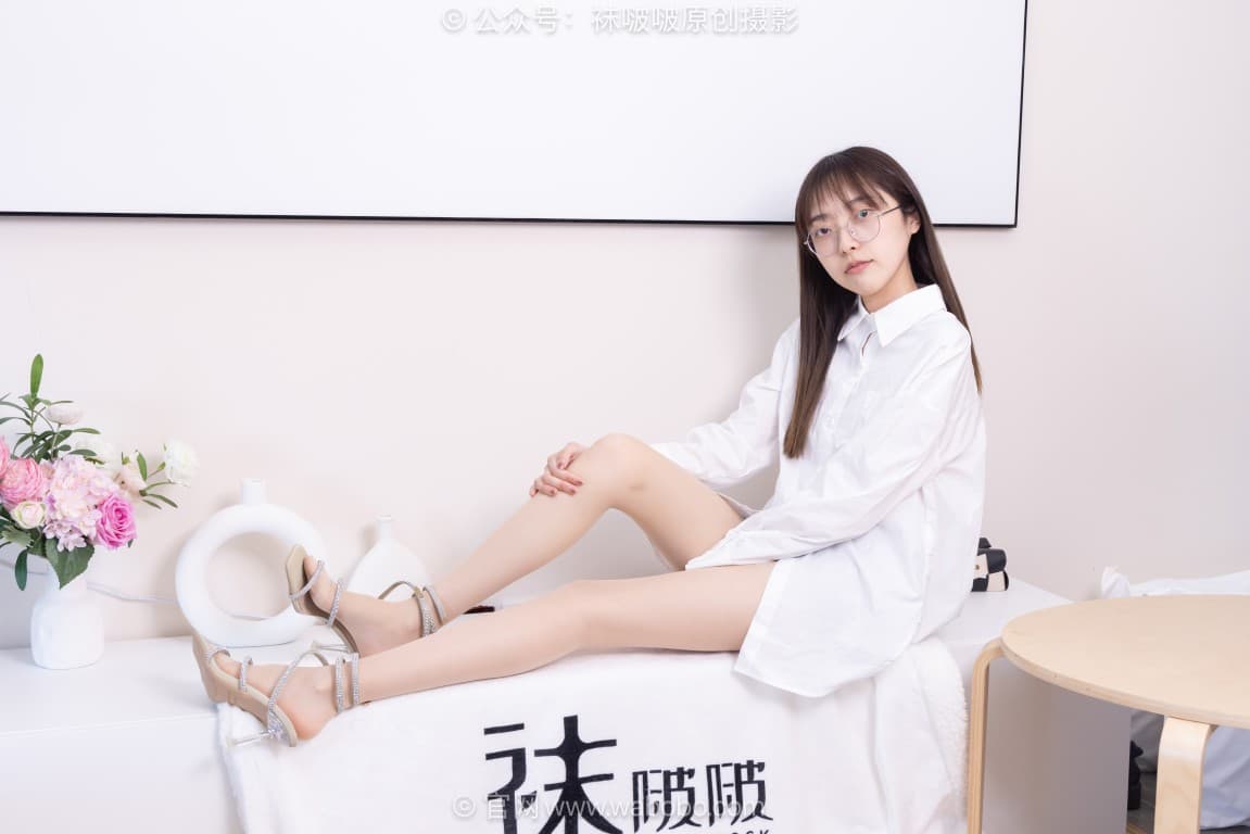 BoBoSocks袜啵啵 701期：稚予 高跟凉鞋、薄肉丝（脚尖加固款）